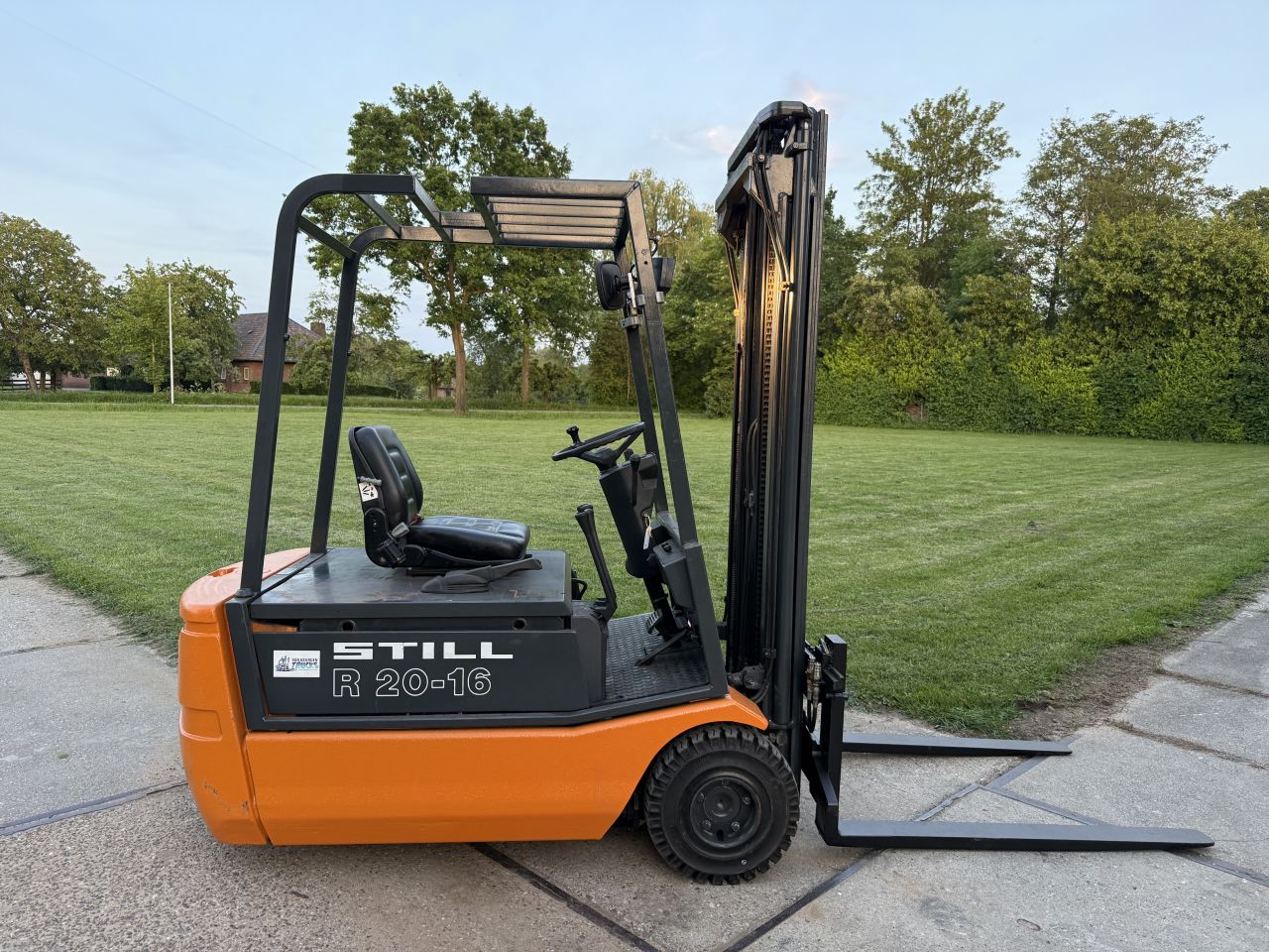 Still 1600KG elektrisch 3-delig 514cm freelift 4 ventielen