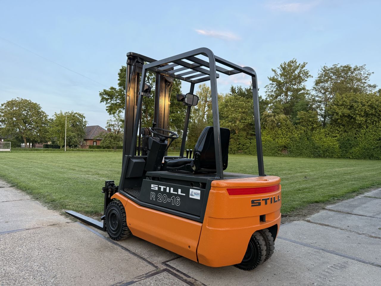 Still 1600KG elektrisch 3-delig 514cm freelift 4 ventielen