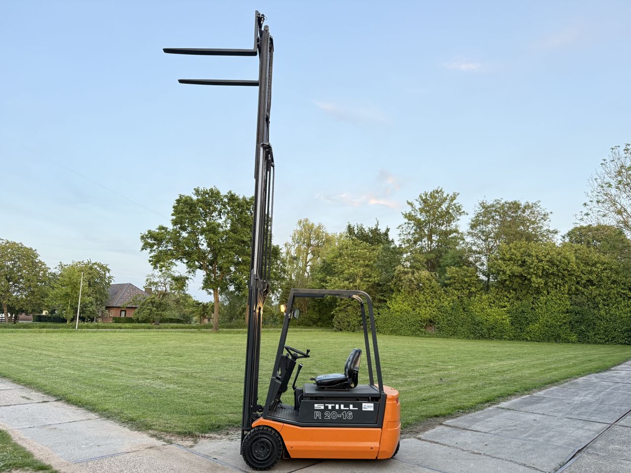 Still 1600KG elektrisch 3-delig 514cm freelift 4 ventielen