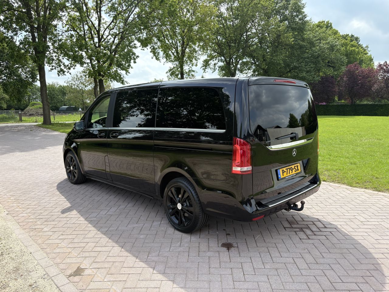 MERCEDES-BENZ V 220 V-KLASSE automaat