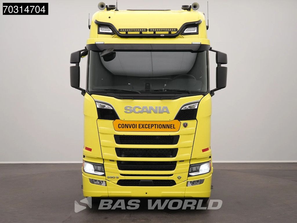 Scania S590 6X4 Full-Air Retarder 2xTanks Big-Axle Standklima Leder Navi
