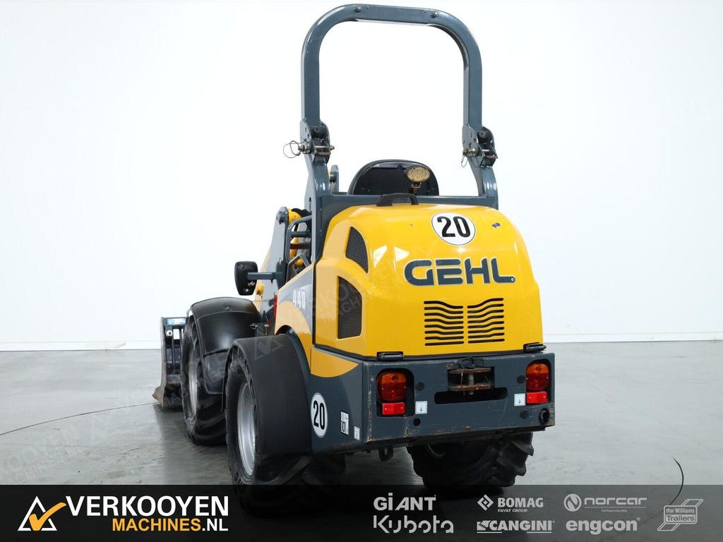 2019 Gehl AL 440 VK10817 Mustang 406