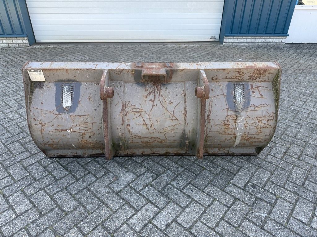 GRONDBAK VOLVO L20-L25