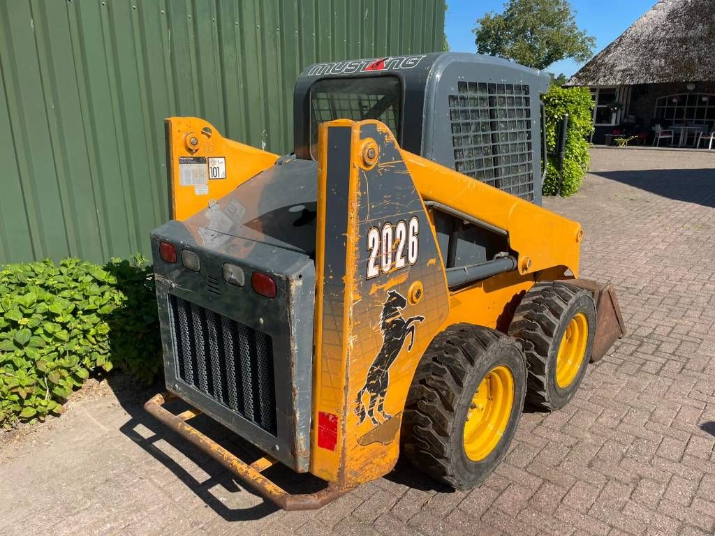 Mustang 2026 bobcat s100 s130