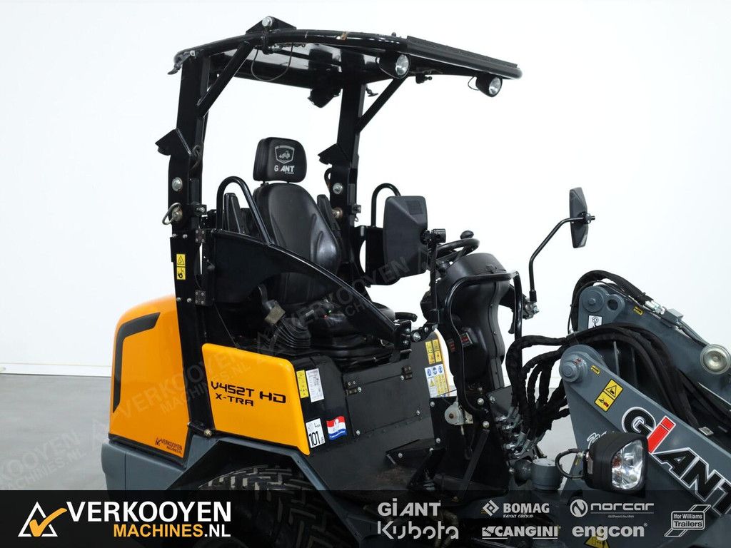2019 Giant V452T X-tra HD VV1311