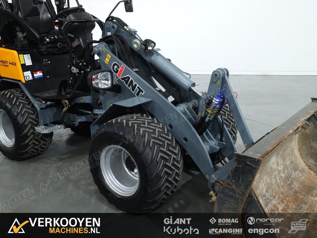 2019 Giant V452T X-tra HD VV1311