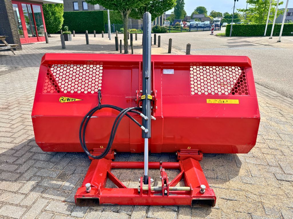 Wifo HOD 200 Opschepbak 1500 L