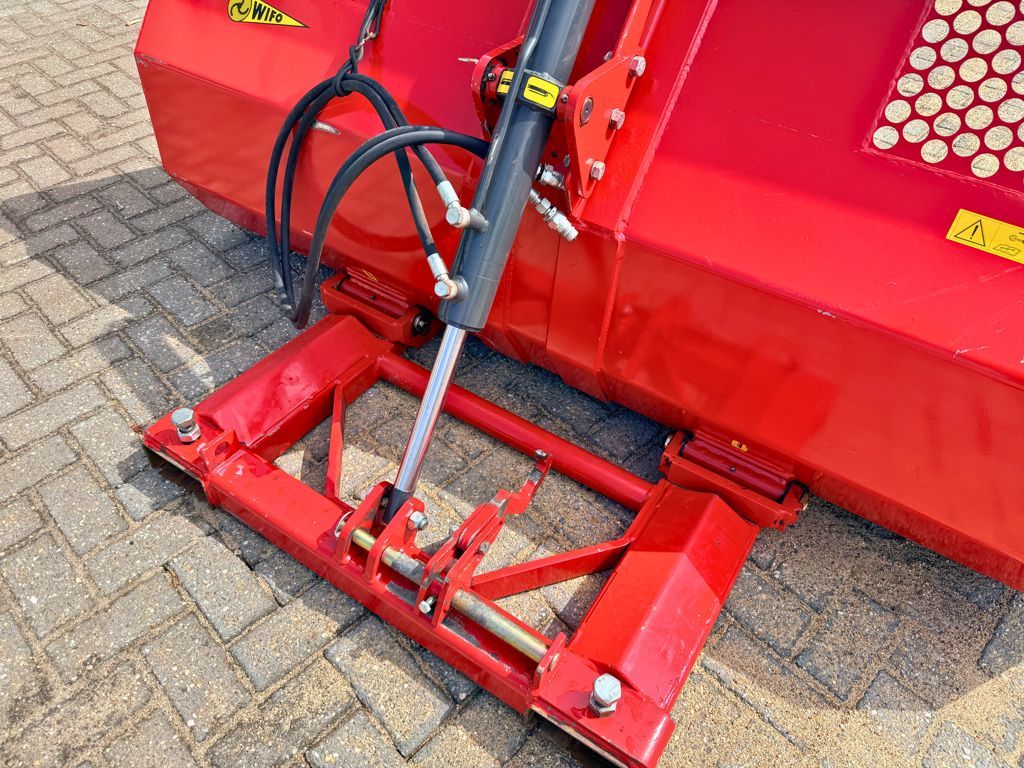 Wifo HOD 200 Opschepbak 1500 L