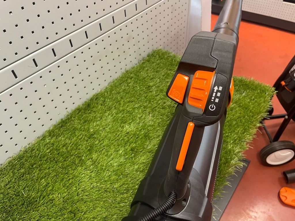 Stihl BGA 300.1