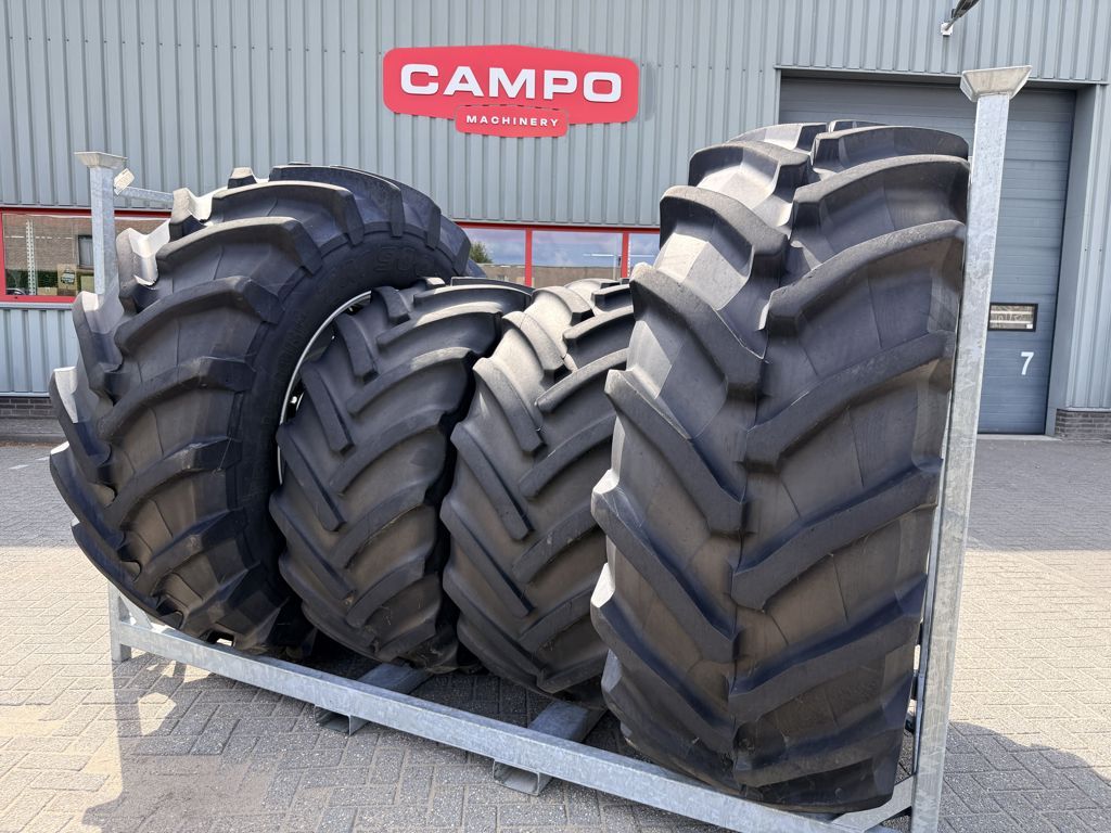 Trelleborg 710/70R42 & Mitas 600/70