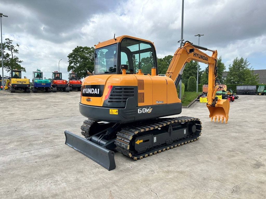 Raupenbagger Hyundai R60VS Diesel 2020