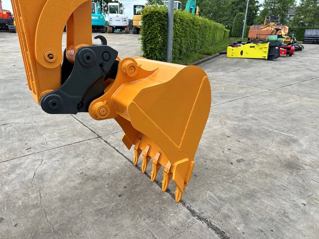 Raupenbagger Hyundai R60VS Diesel 2020