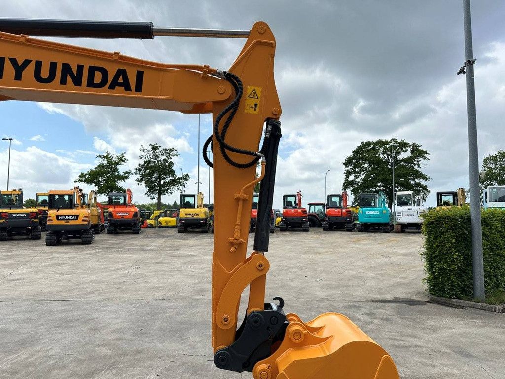 Raupenbagger Hyundai R60VS Diesel 2020