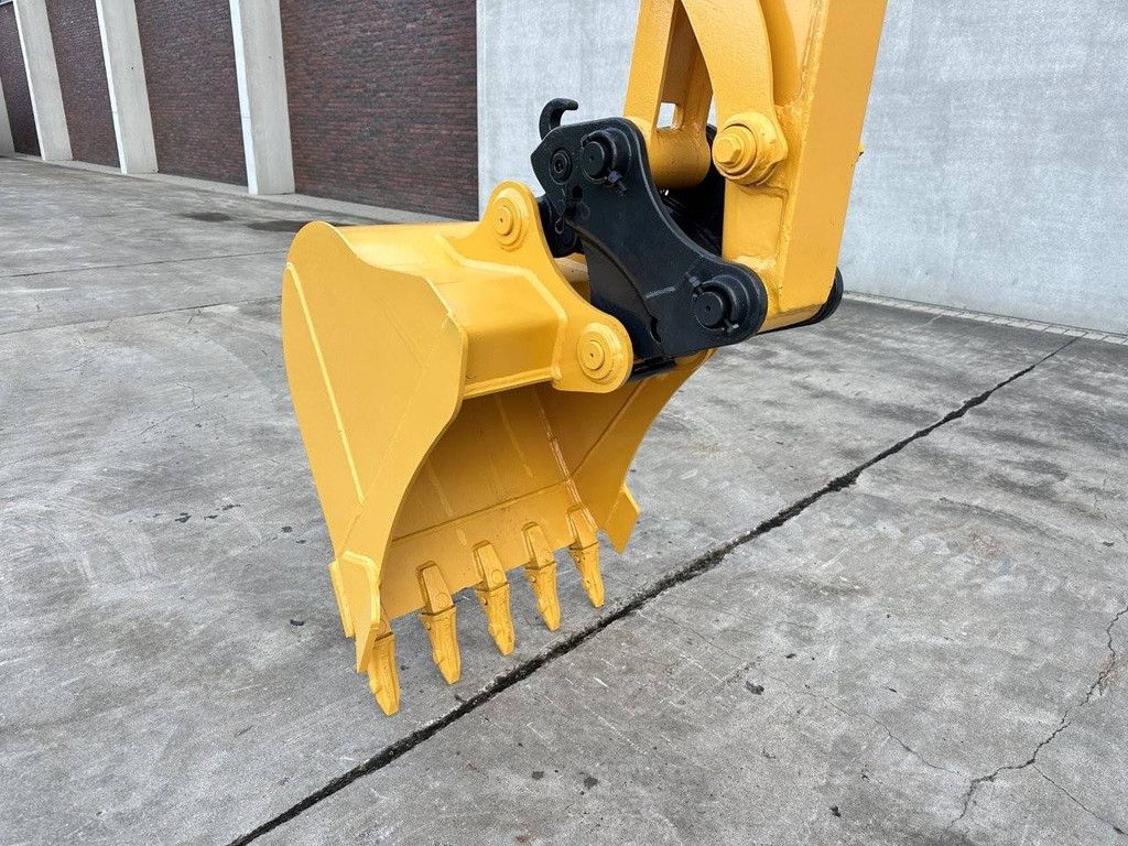 Crawler excavator Komatsu PC56-7 Diesel 2014