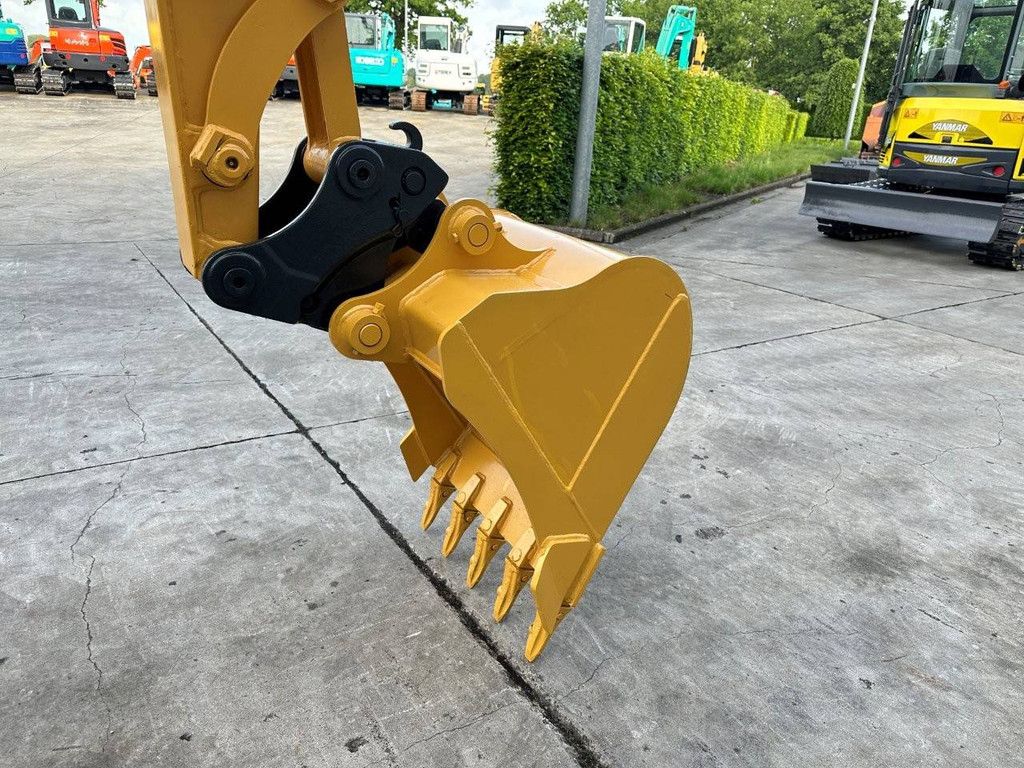 Crawler excavator Komatsu PC56-7 Diesel 2014