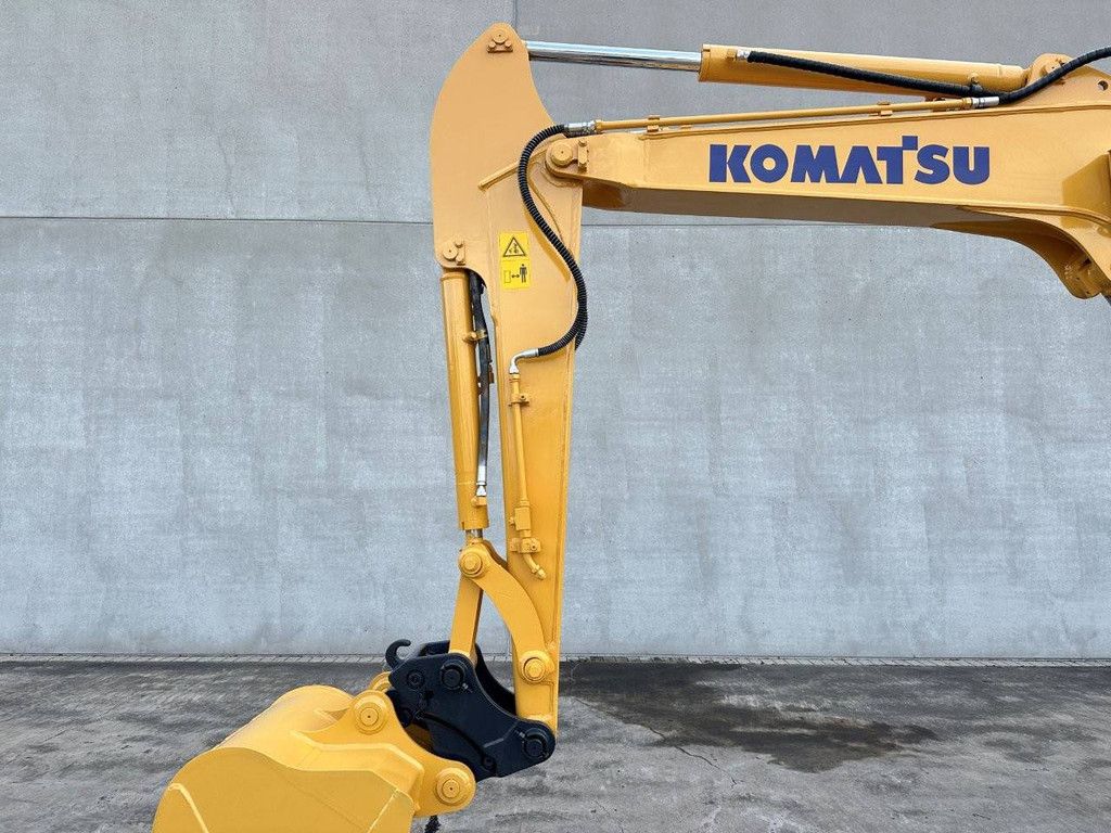 Crawler excavator Komatsu PC56-7 Diesel 2014