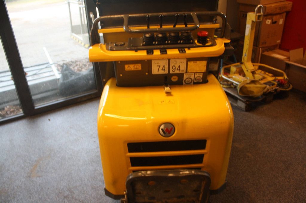 Tracked dumper Wacker Neuson DT10E Electric 2019
