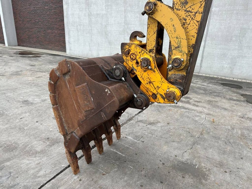 Raupenbagger Caterpillar 306 Diesel 2013