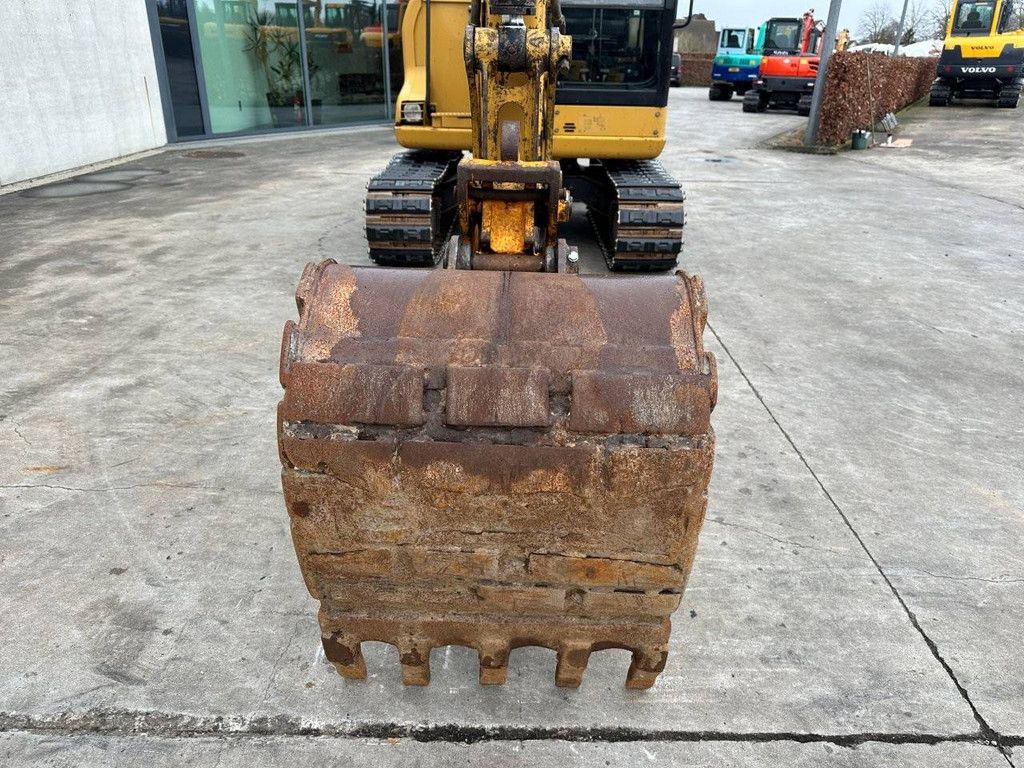 Raupenbagger Caterpillar 306 Diesel 2013