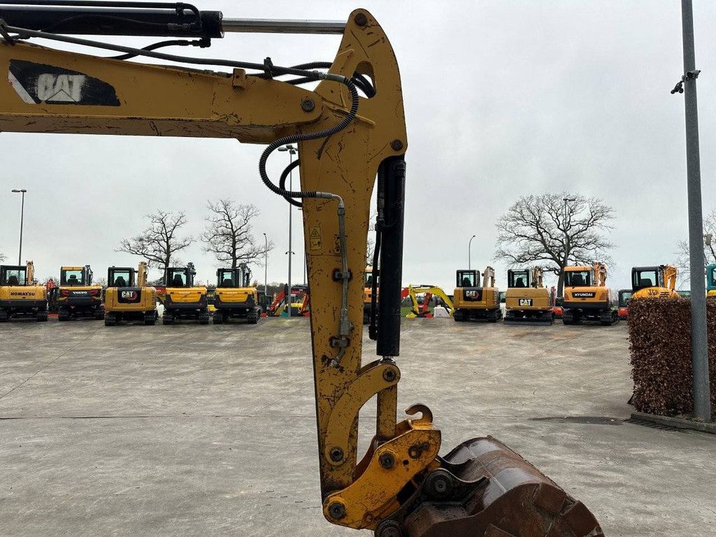Raupenbagger Caterpillar 306 Diesel 2013