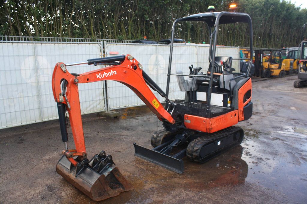 Mini excavator Kubota KX015-4 Diesel 9.6kW 2014