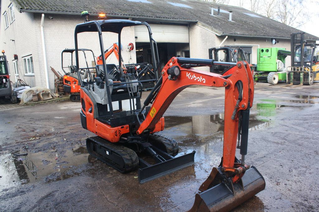 Mini excavator Kubota KX015-4 Diesel 9.6kW 2014