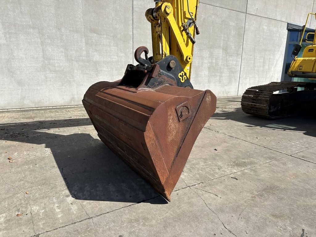 Raupenbagger Kobelco SK210LC-6 Diesel 2000