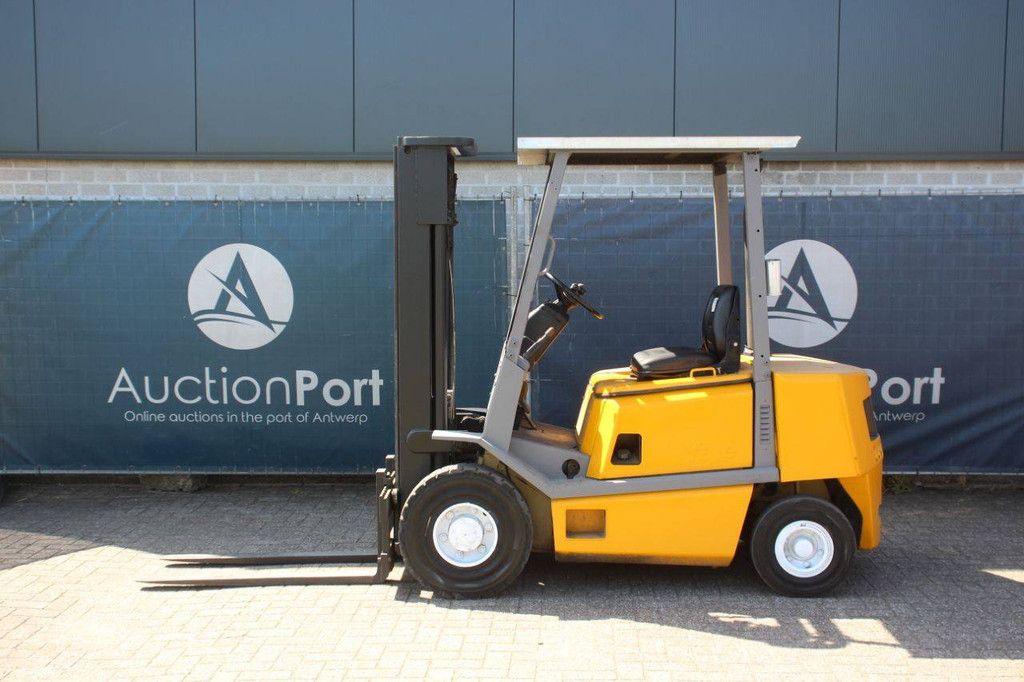 Heftruck Jungheinrich DFG25 Diesel 2500kg 3.2m 1993