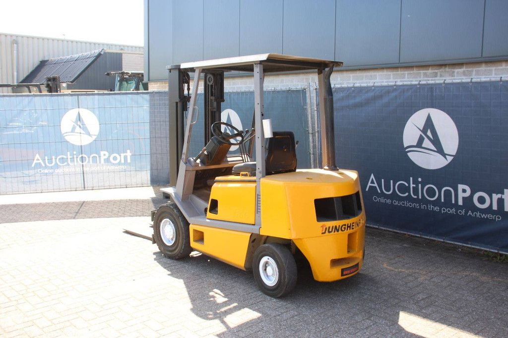 Heftruck Jungheinrich DFG25 Diesel 2500kg 3.2m 1993