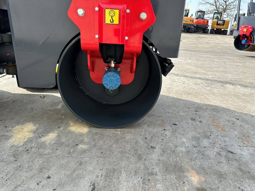 Tandem vibratory roller Captok CK1000 Petrol New