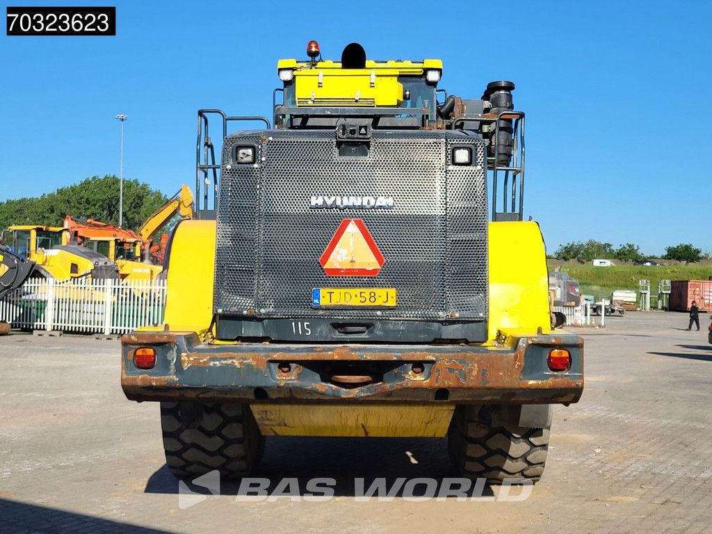 Hyundai HL980 High Tip Bucket