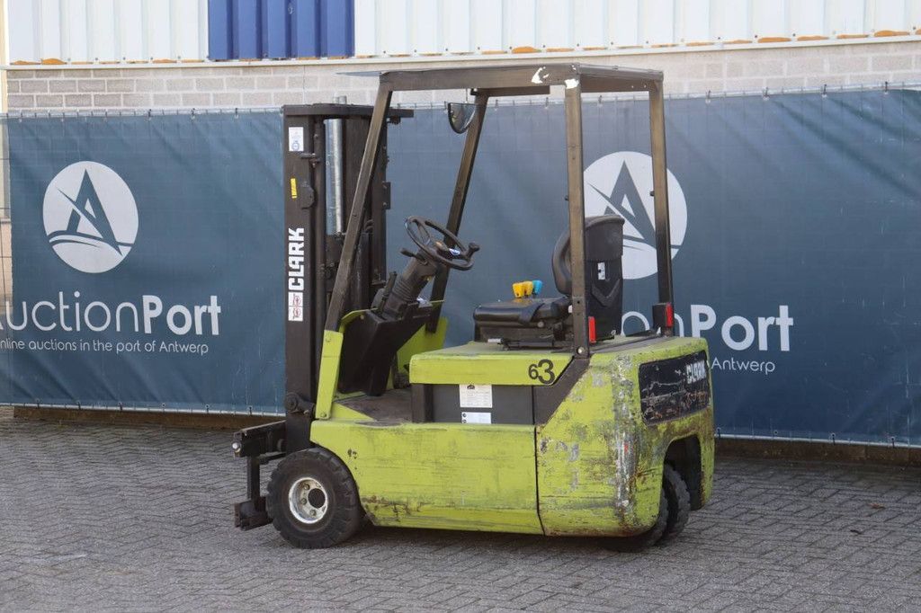Clark CTM16S Elektrogabelstapler 1600 kg 3,3 m 2001