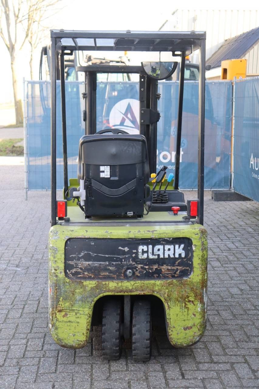 Clark CTM16S Elektrogabelstapler 1600 kg 3,3 m 2001
