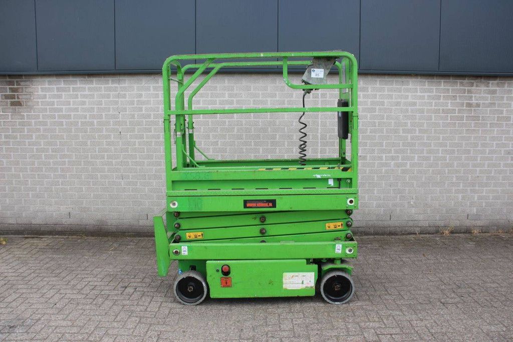 Scherenbühne Airo XS8-E Elektrisch 8m 2011