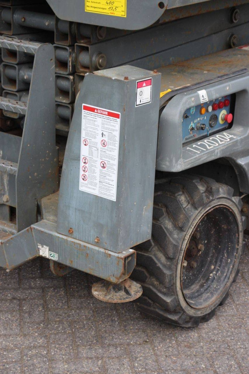 Metz Frenstat Diesel-Scherenhebebühne