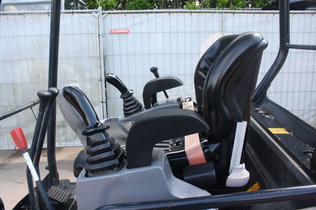 Mini excavator Kubota KX015-4 Diesel 9.6kW 2012