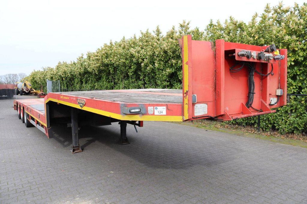 Broshuis E-2190/27 2002 Low Loader Semi-Loader