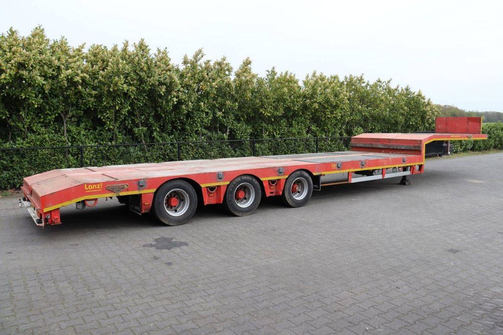 Broshuis E-2190/27 2002 Low Loader Semi-Loader