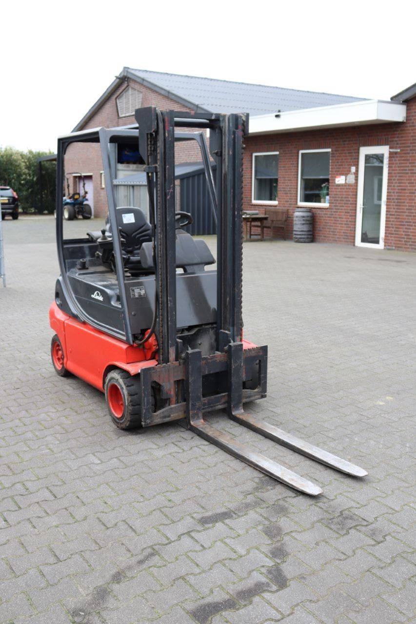Linde E18P-02 Elektrogabelstapler 1800 kg 3,25 m 1999