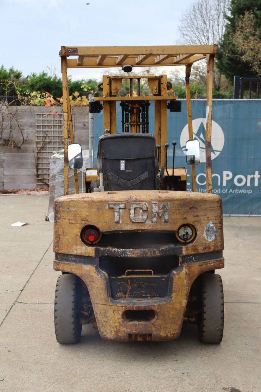 Gabelstapler TCM FD25 Diesel 2500 kg 3,0 m