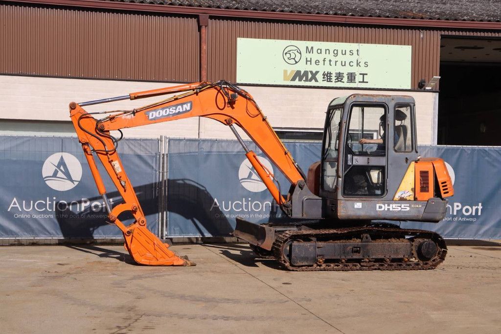 Doosan DH55-V Diesel 40kW Crawler Excavator