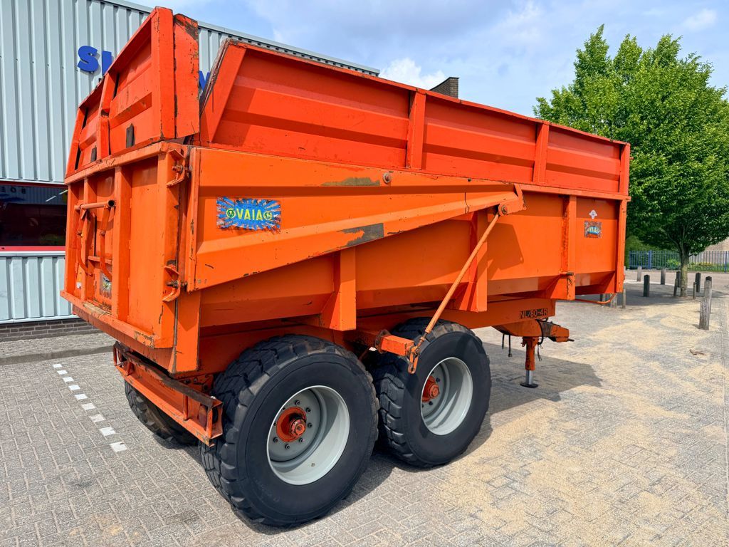 Vaia NL/80-4R Landbouwkipper