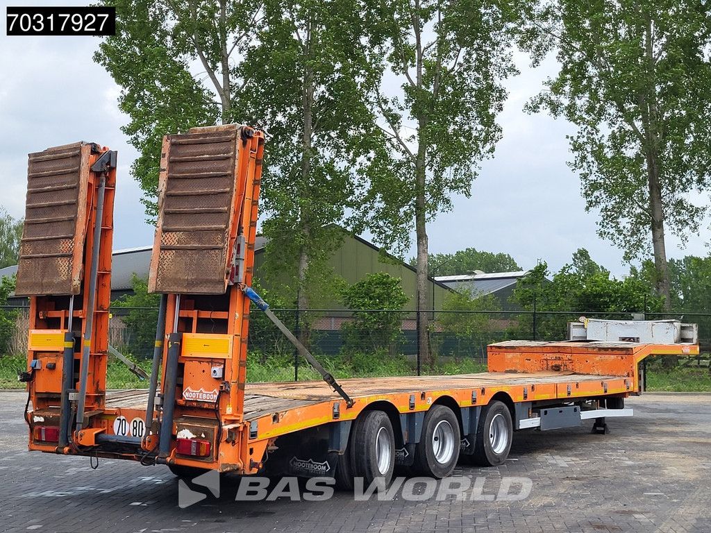 Nooteboom OSD03051 3 axles Lifting Bed Steering Axle Ramps