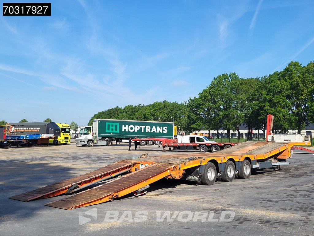 Nooteboom OSD03051 3 axles Lifting Bed Steering Axle Ramps