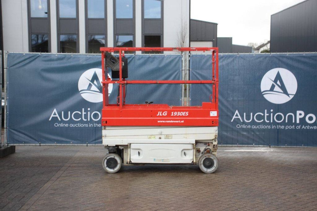 Scissor lift JLG 1930ES Electric 7.72m 2015