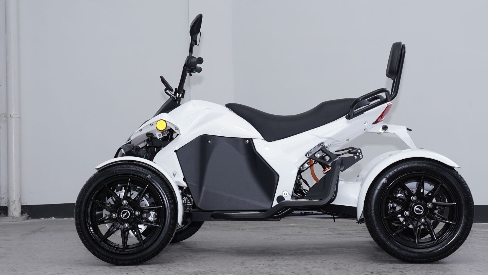 100% Elektrische Spyracing straatlegale quad met KENTEKEN