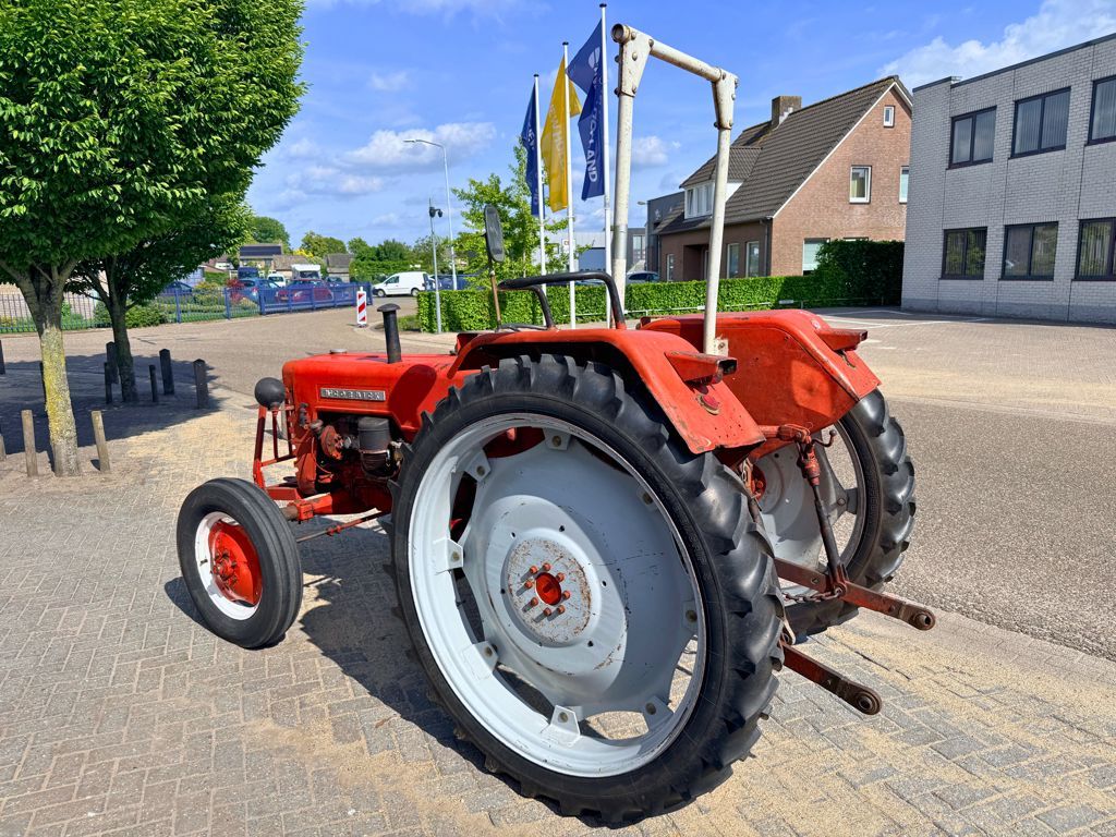 Mc Cormick 434 Tractor