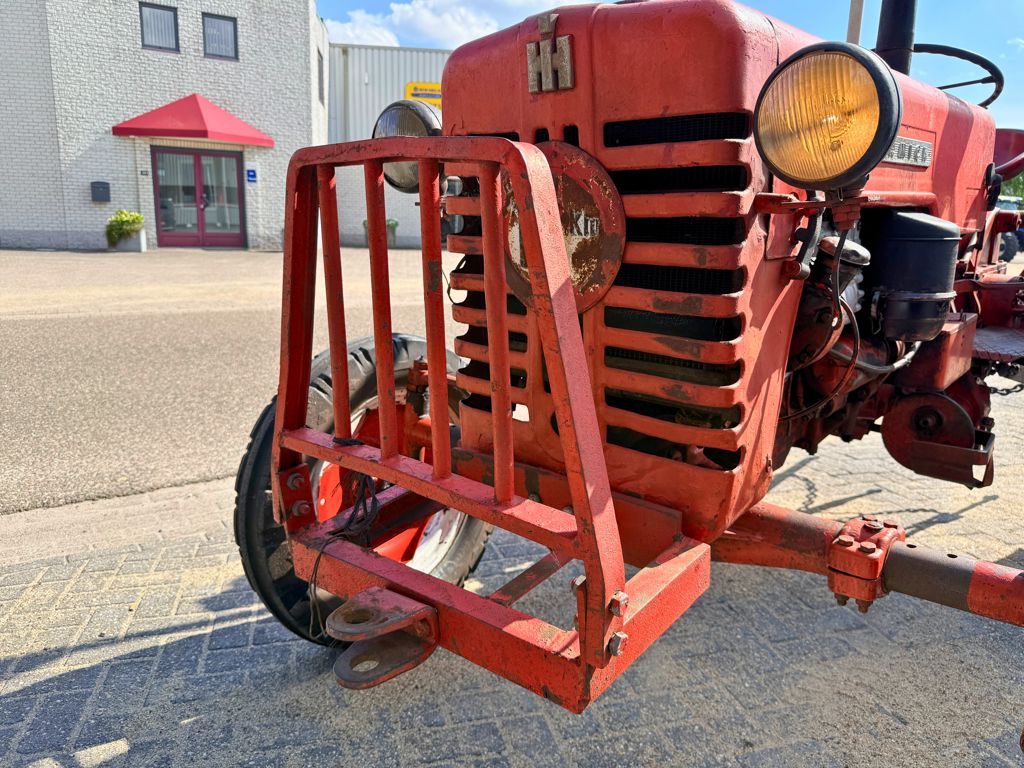Mc Cormick 434 Tractor