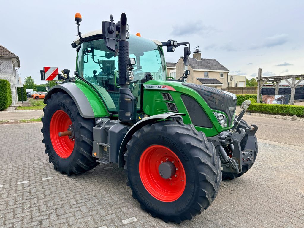 Fendt 514 Vario S4 Profi Plus