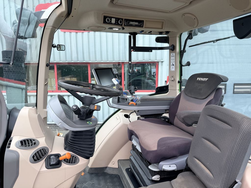 Fendt 514 Vario S4 Profi Plus
